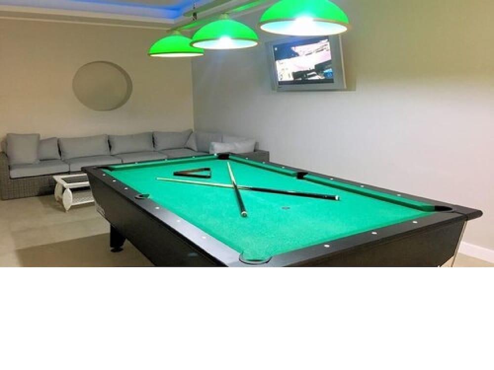 Hotel Business Faltom Gdynia Rumia Bagian luar foto