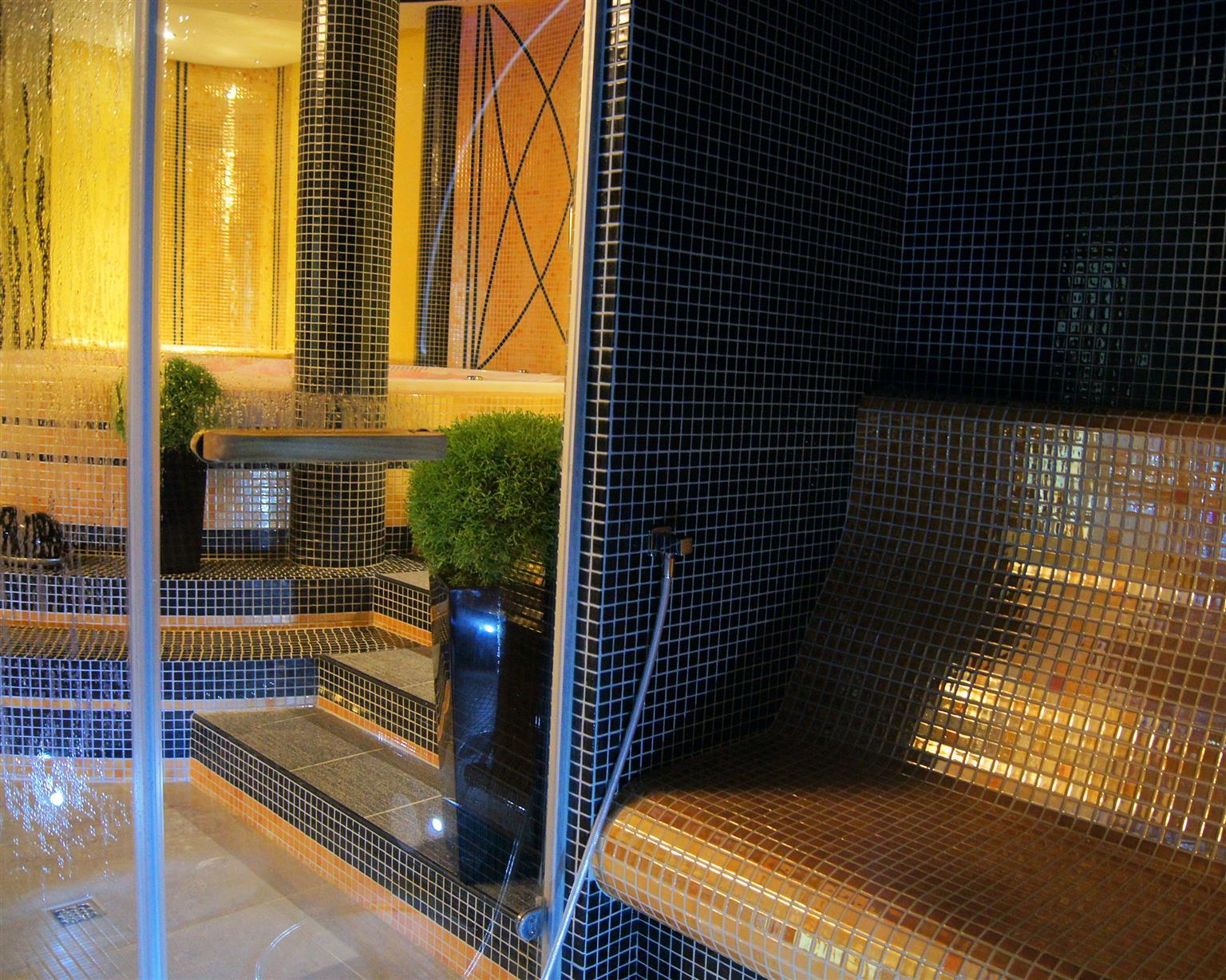 Hotel Business Faltom Gdynia Rumia Bagian luar foto