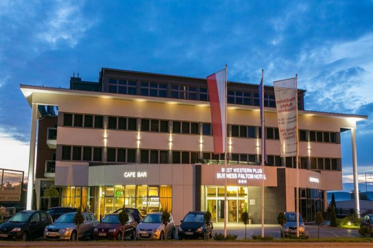 Hotel Business Faltom Gdynia Rumia Bagian luar foto